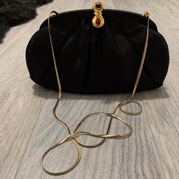 Judith Leiber Handbags - LIKE NEW! Judith Leiber Black Clutch w/Strap